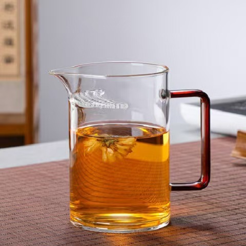 ホウケイ酸ガラス製品のカスタマイズを実施します