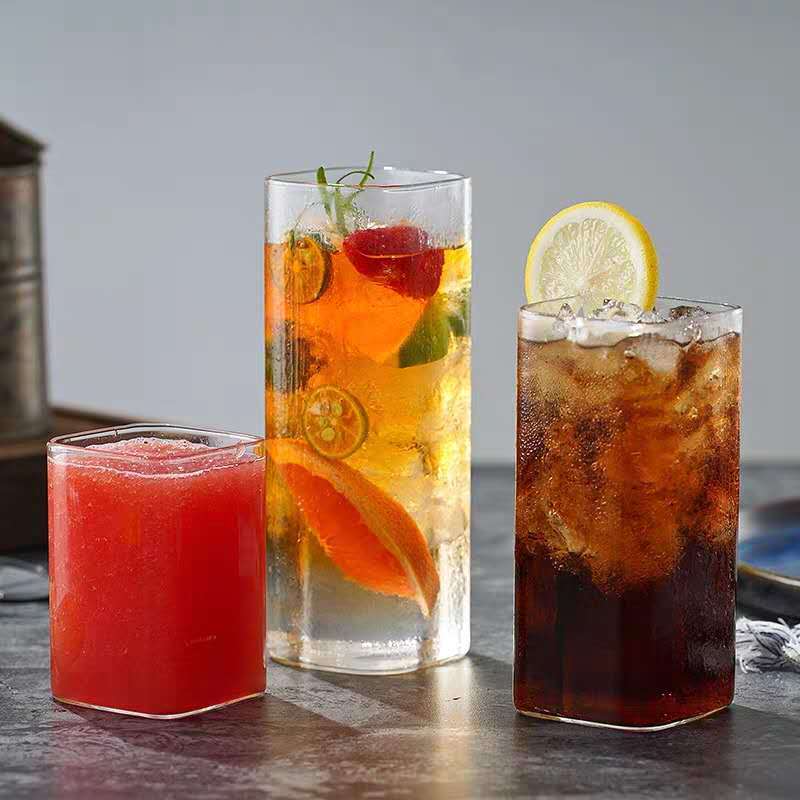 ガラスの水差しはあなたのキッチン体験をどのように変えますか?